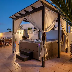  Villa Carolina Spain